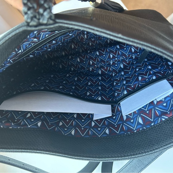 Stella & Dot Hayes Tassel Hobo Purse GUC - Picture 7 of 13